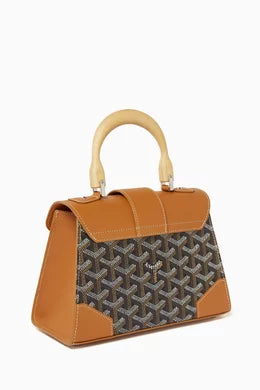 Goyard Pre-Loved
Bag in Goyardine Canvas & Leather