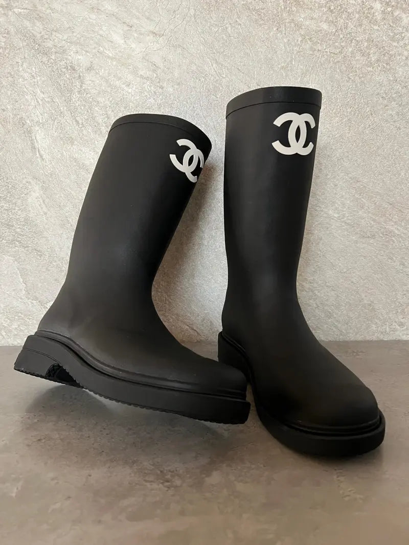Chanel Rubber CC Rain Boots Nior Black