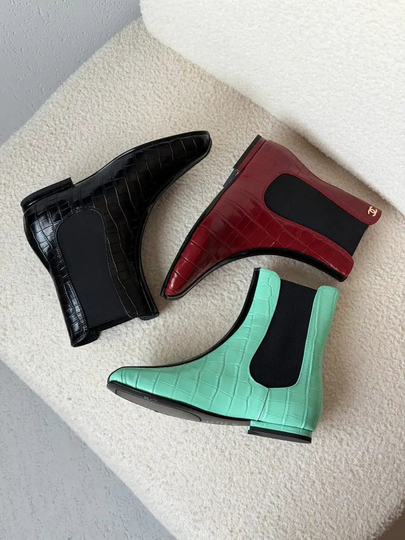 CHANEL Interlocking CC Logo Chelsea Boots