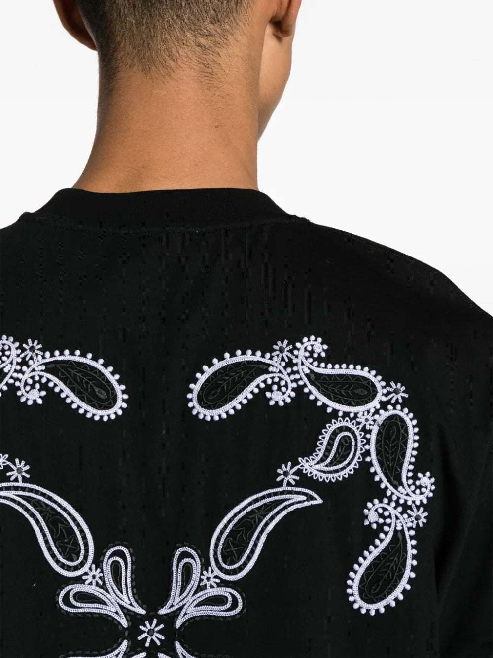 Off-White Bandana ARR Skate S/S Tee Urban Graphic T-Shirt UAE