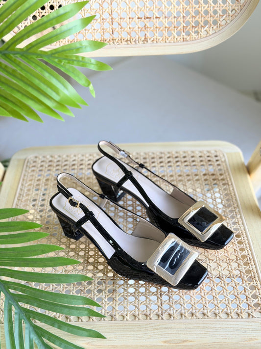 Roger Vivier Buckled Pumps