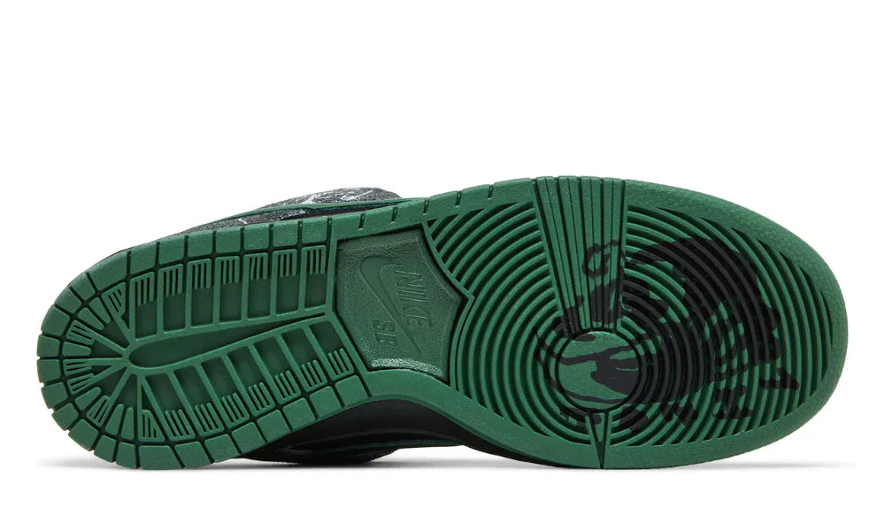 THERE Skateboards x Dunk Low SB "Ultra Humanized" Special Box Skate Sneakers UAE