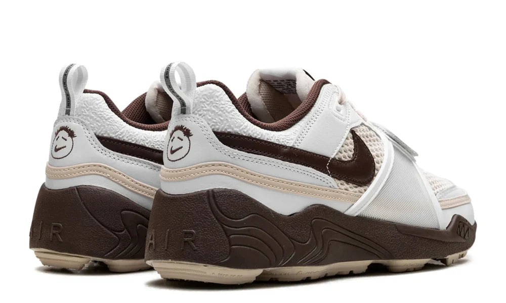 Travis Scott x Zoom Field Jaxx "Light Chocolate" Sneakers UAE