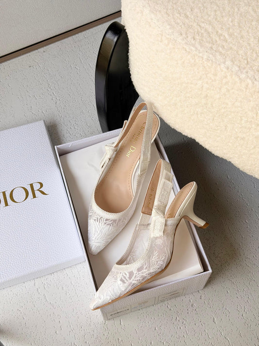 J'Adior Slingback Pump