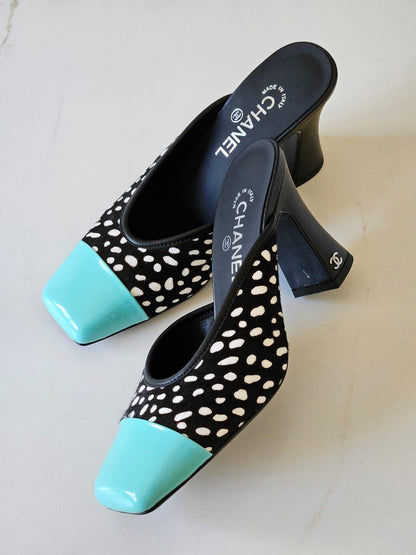 Chanel Mules in Lambskin & Patent Calfskin