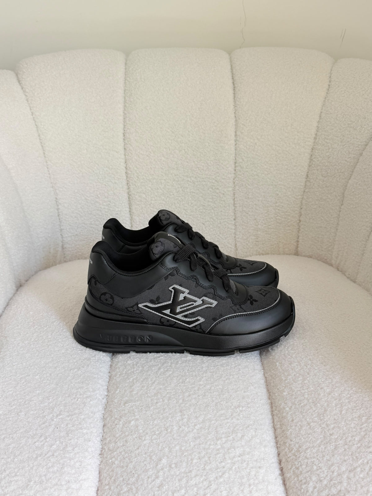 Louis Vuitton LV Classic Sneakers