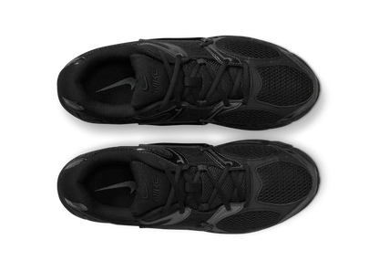 Nike V5 RNR Black Running Shoes UAE