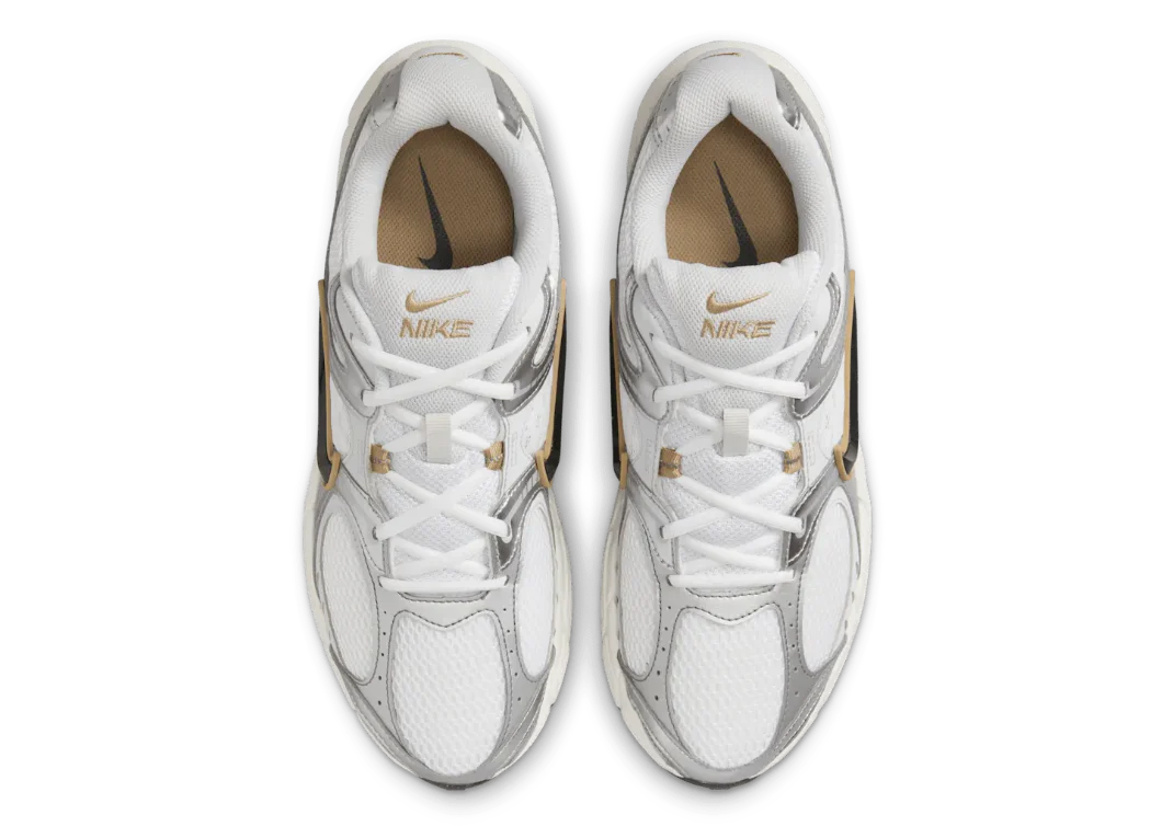 Nike Structure 26 "Black / White" Running Shoes UAE