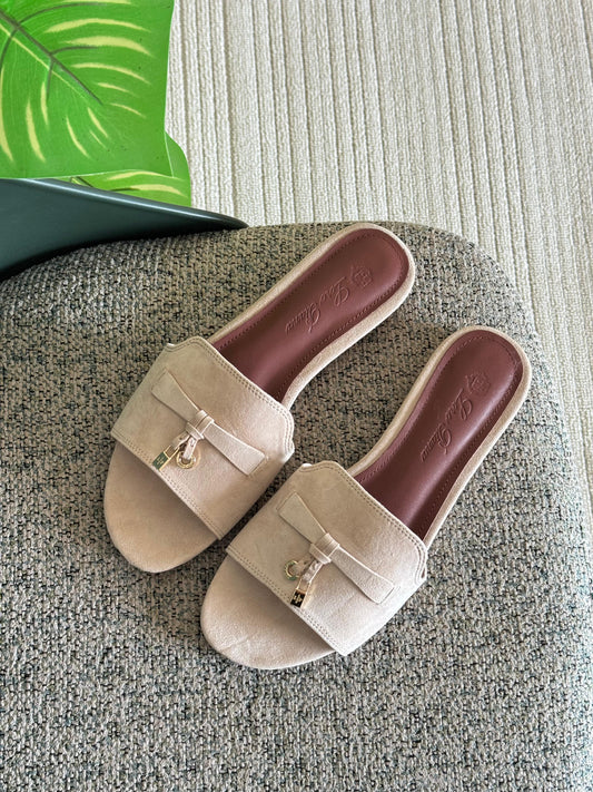 Loro Paina Sandals