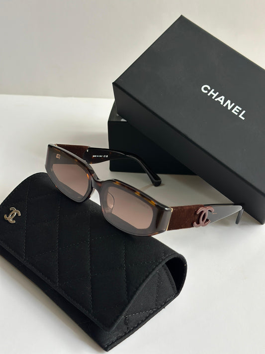 CHANEL Sunglasses