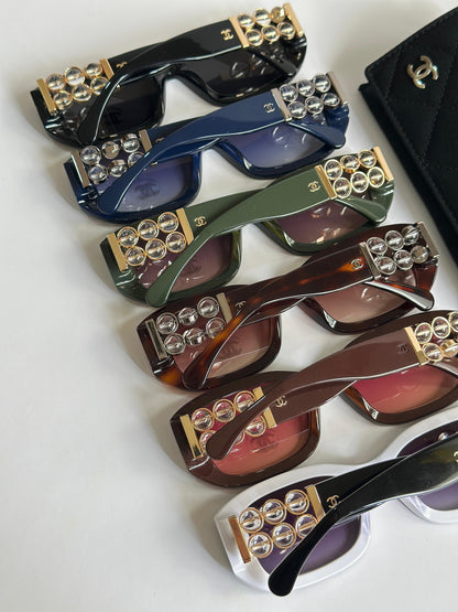 CHANEL Oval Sunglasses