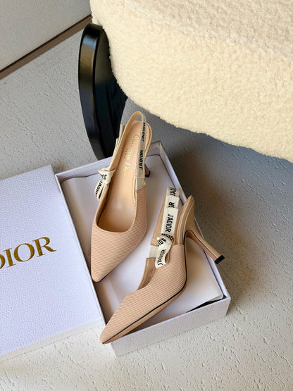 J'Adior Slingback Pump