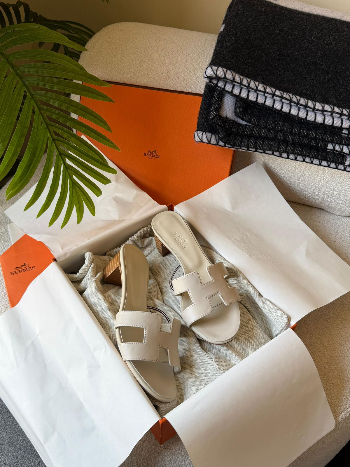 Hermès Oran Sandals