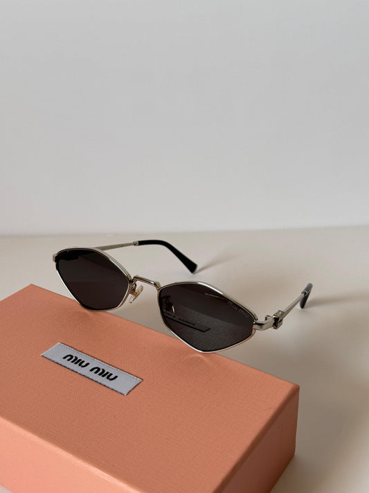 MIU MIU SUNGLASSES
