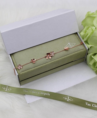 Van Cleef & Arpels Frivol Bracelet