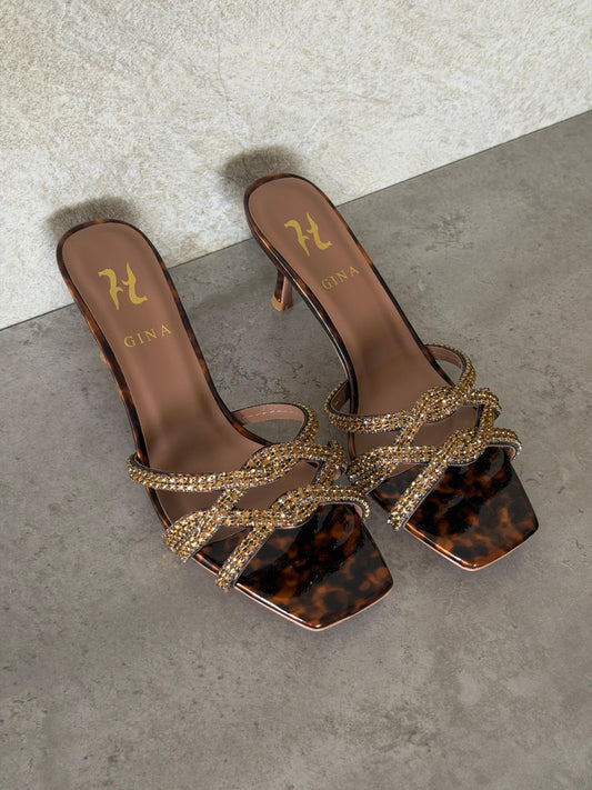 GINA  TAYLOR Quartz Chic