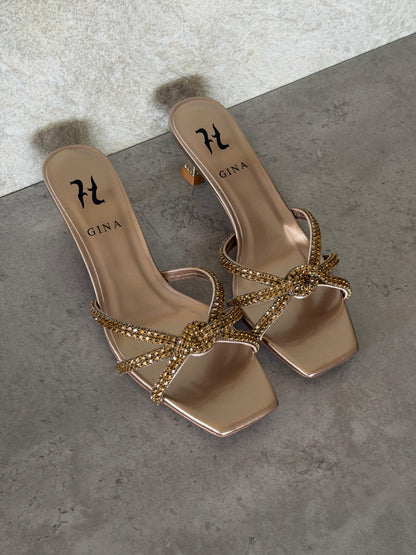 GINA  TAYLOR Quartz Chic