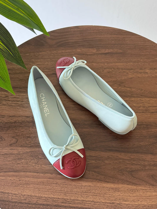 Chanel Bicolor CC Cap Toe Flat Ballerina