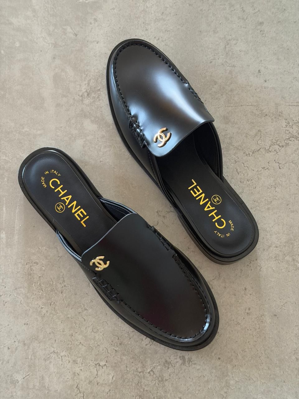 Chanel Mules in Black leather