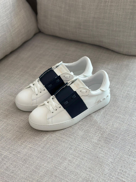 Valentino Garavani Open low-top Sneakers