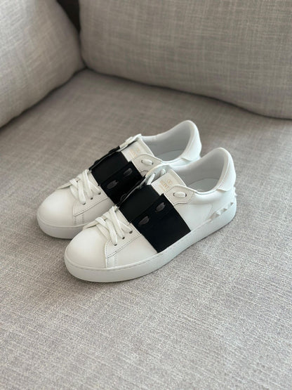 Valentino Garavani Open low-top Sneakers
