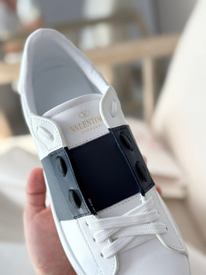 Valentino Garavani Open low-top Sneakers