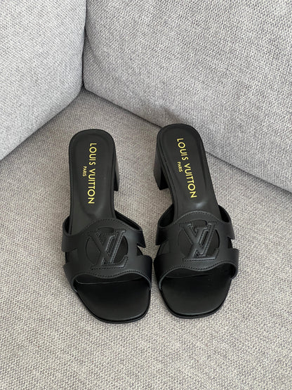 LV Isola Sandal