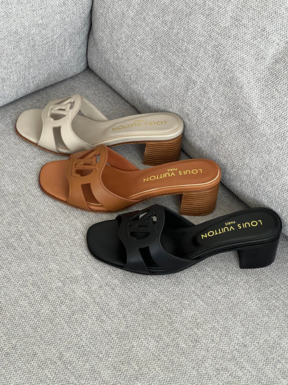 LV Isola Sandal