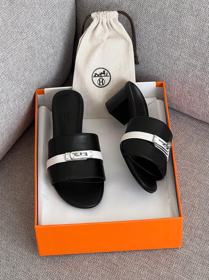 Hermes Giulia Sandals