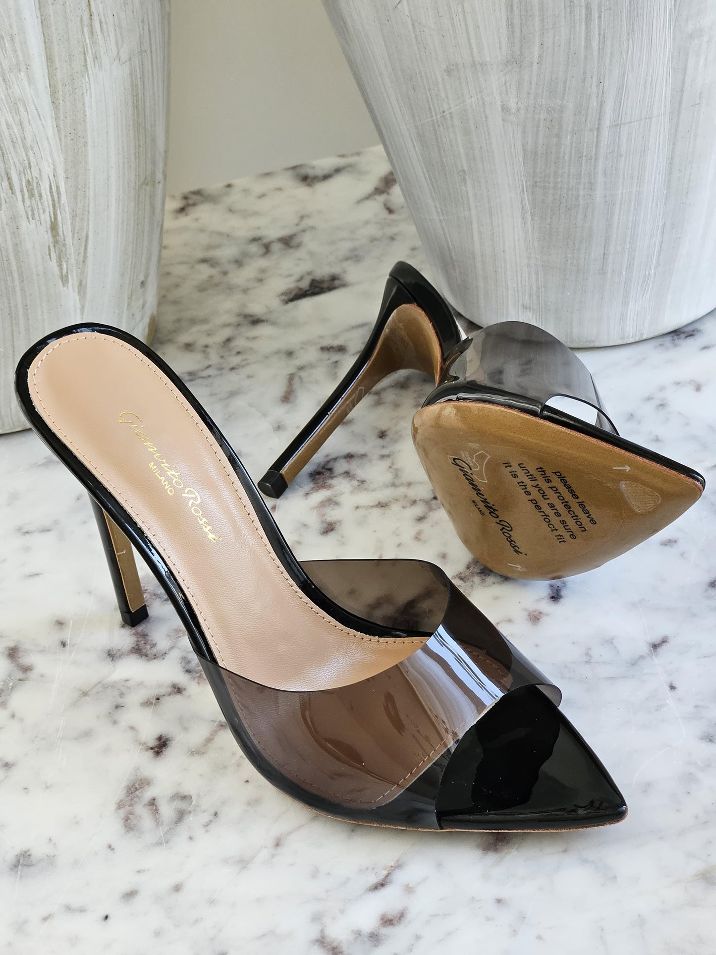 Gianvito Rossi Black Elle 105 Mule