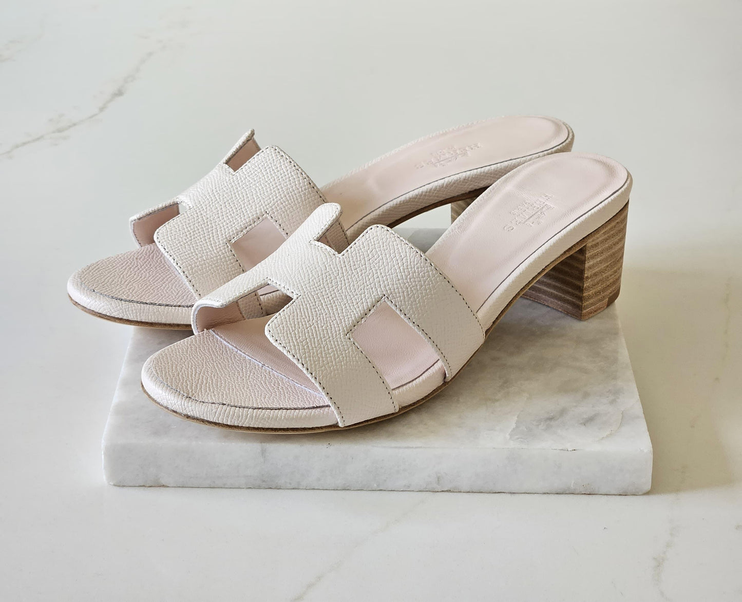 Hermes oran sandals