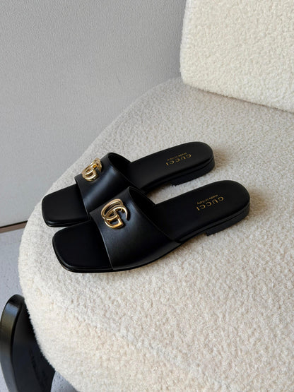 Gucci Double G slide sandals