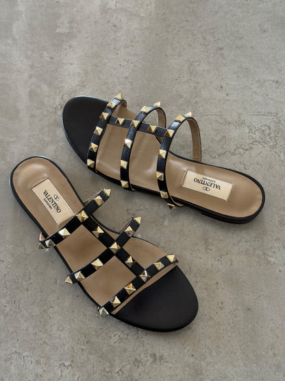 Valentino Garavani Rockstud flat sandals