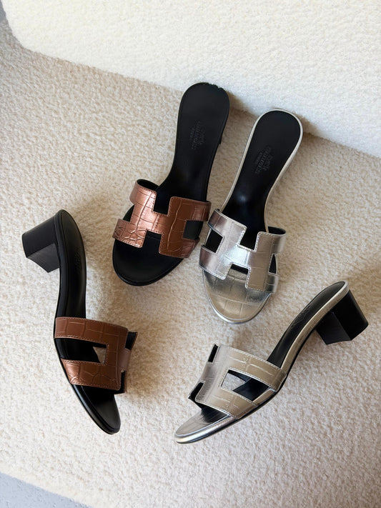 Hermes Oasis Sandal