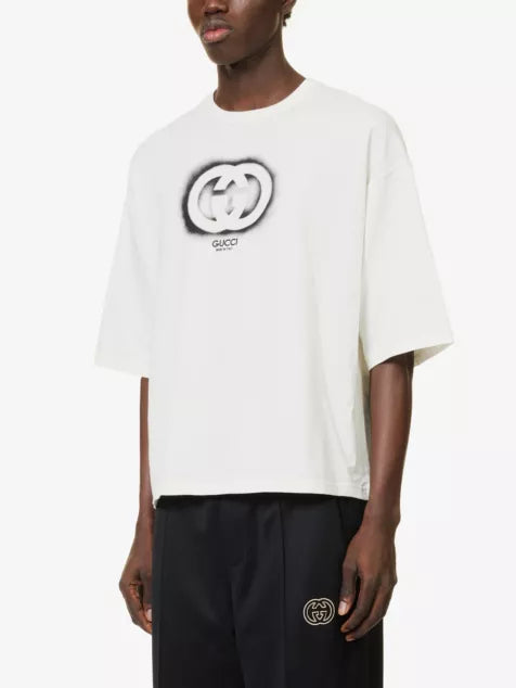 Gucci Brand-Print Boxy-Fit Cotton Jersey T-Shirt Boxy Fit Tee UAE
