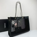 Chanel bag tote