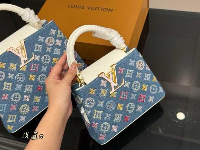 Lv bag capucines
