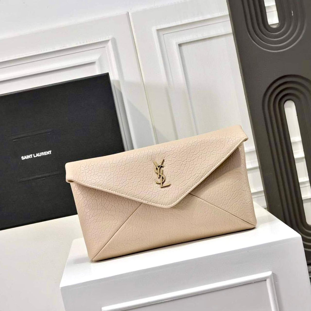 Ysl bag clutch