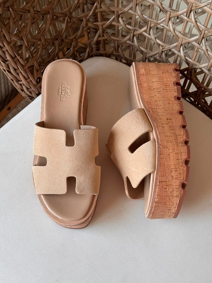 Hermes Luce 30 Sandals in Suede