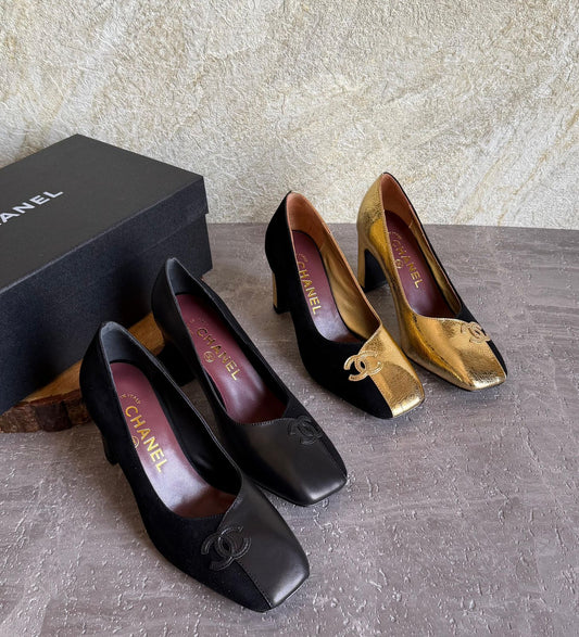 Chanel sandals in Lambskin and Patent