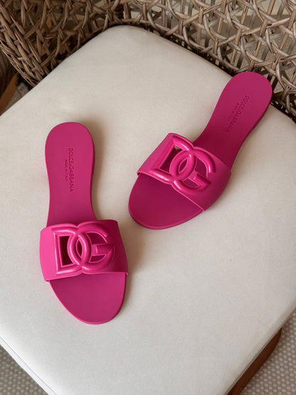 Dolce&Gabbana DG rubber slides