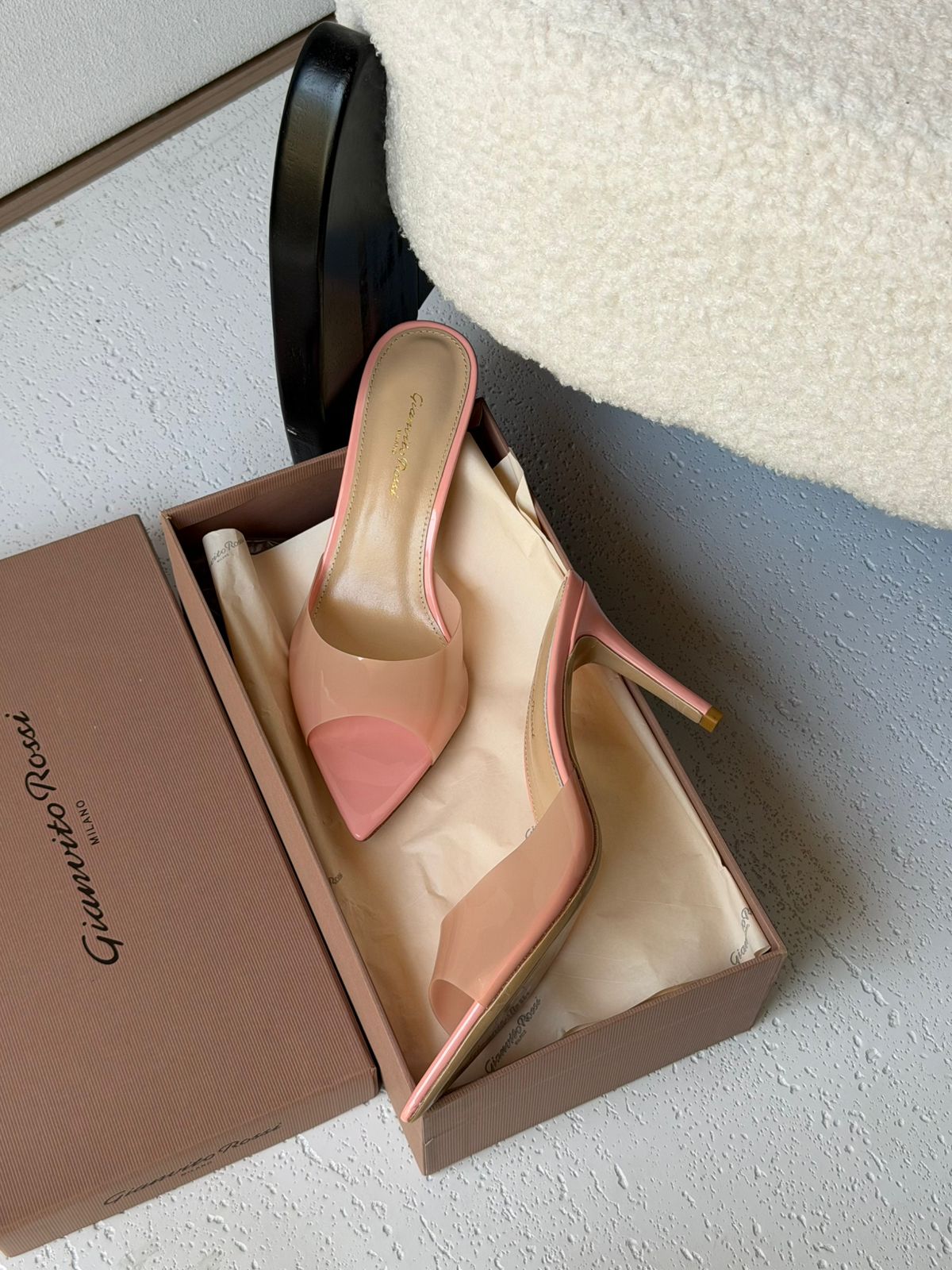 Gianvito Rossi Ellle 105 Mules
