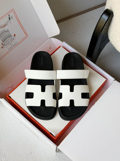 Hermes Chypre Sandals