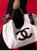 Chanel bag tote