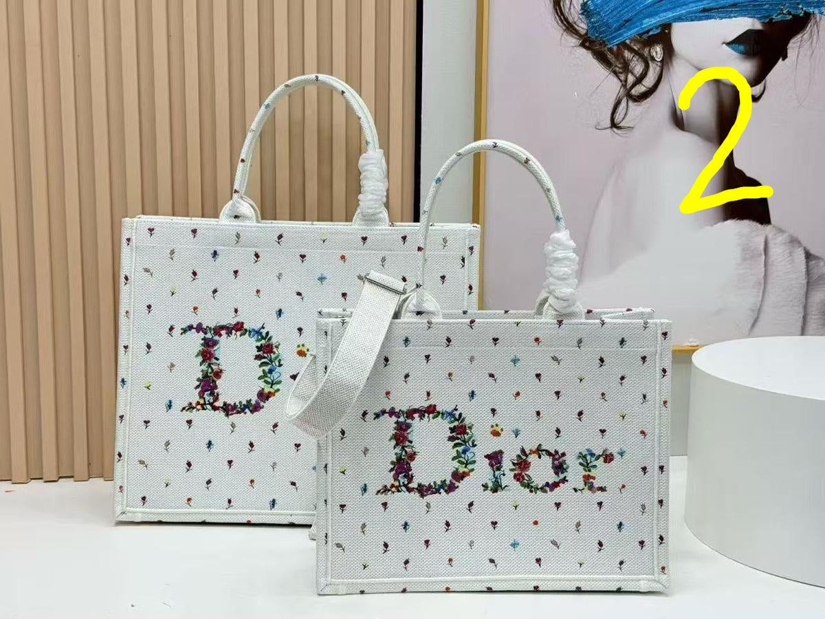 Dior bag tote “ medium - large