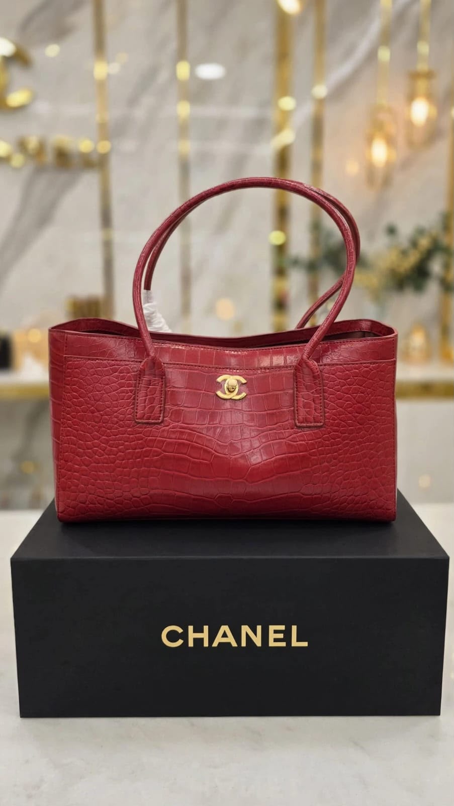 Chanel bag tote crocodile 35 cm