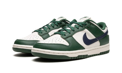 DUNK LOW WMNS "Gorge Green" Sneakers UAE
