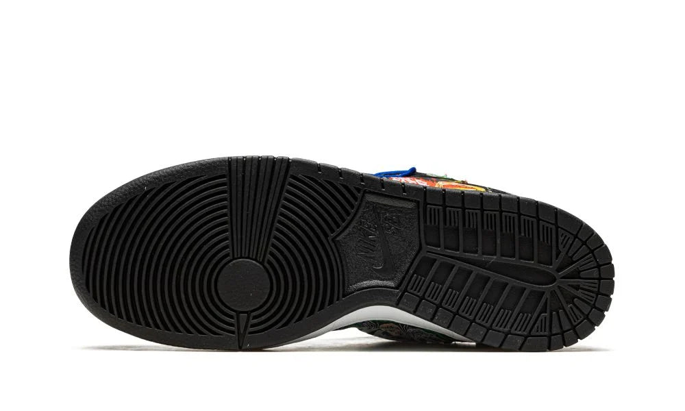 SB Dunk Low "Neckface" Skate Sneakers UAE