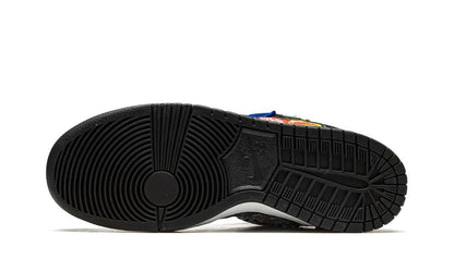 SB Dunk Low "Neckface" Skate Sneakers UAE