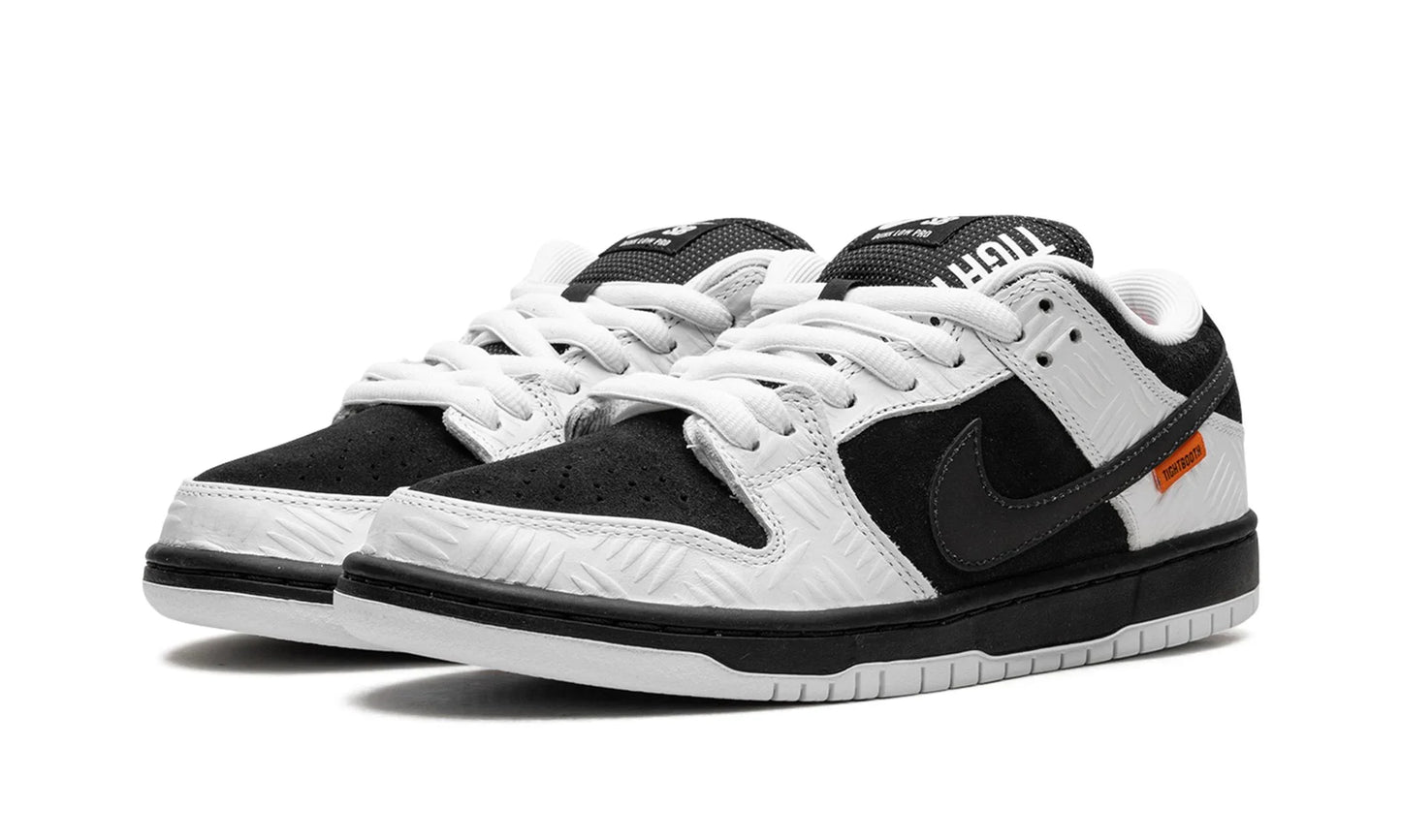 SB DUNK LOW "TIGHTBOOTH" Skate Sneakers UAE